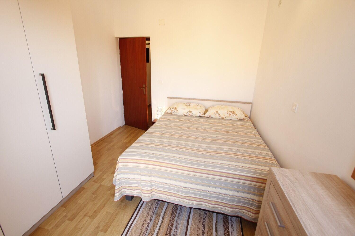 Apartments Oasis Nin Luaran gambar