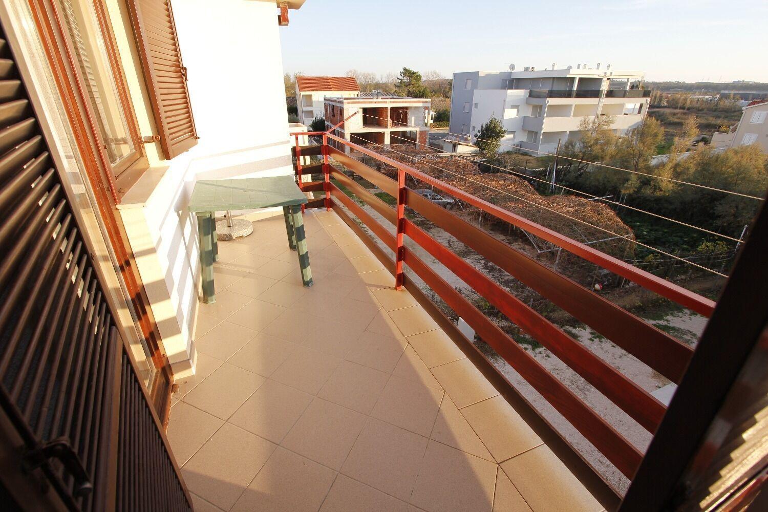 Apartments Oasis Nin Luaran gambar